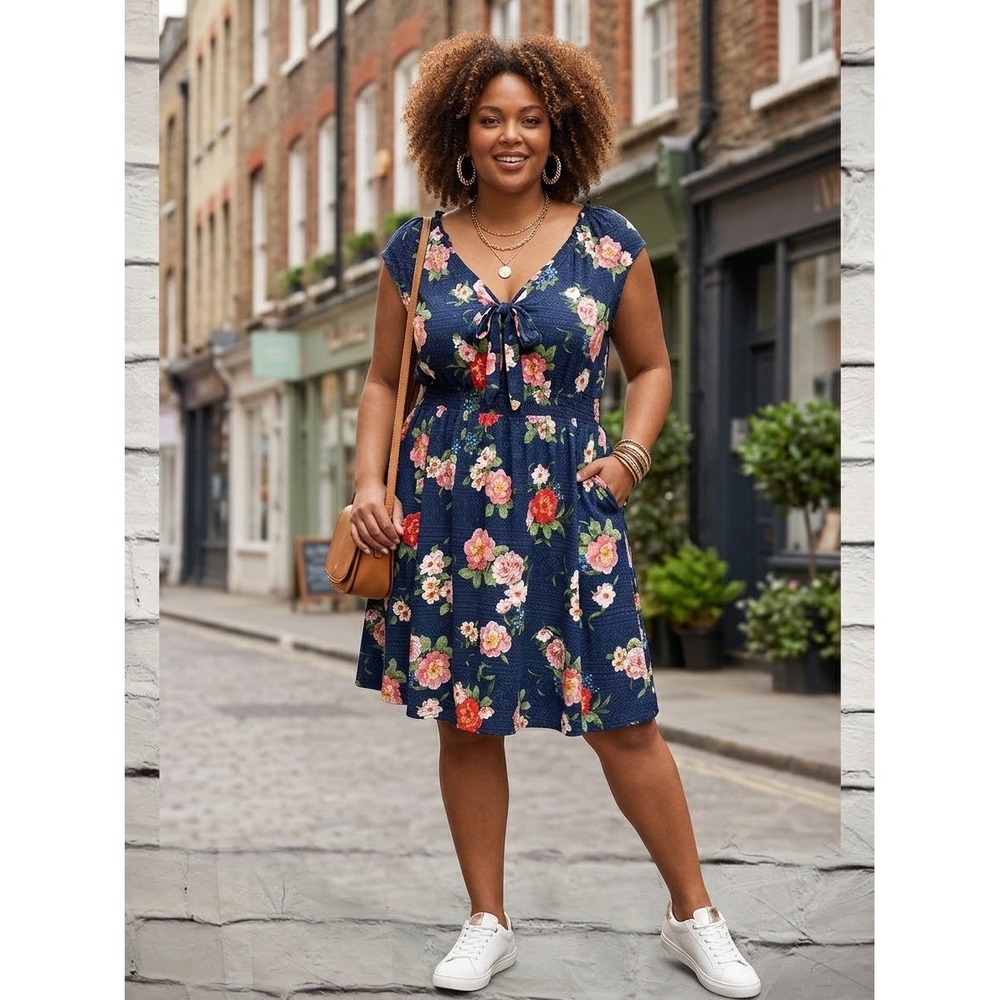 Torrid Navy Blue Floral Rayon Fit Flare Dress V-Neck Tie Front Pockets Size 3 3X